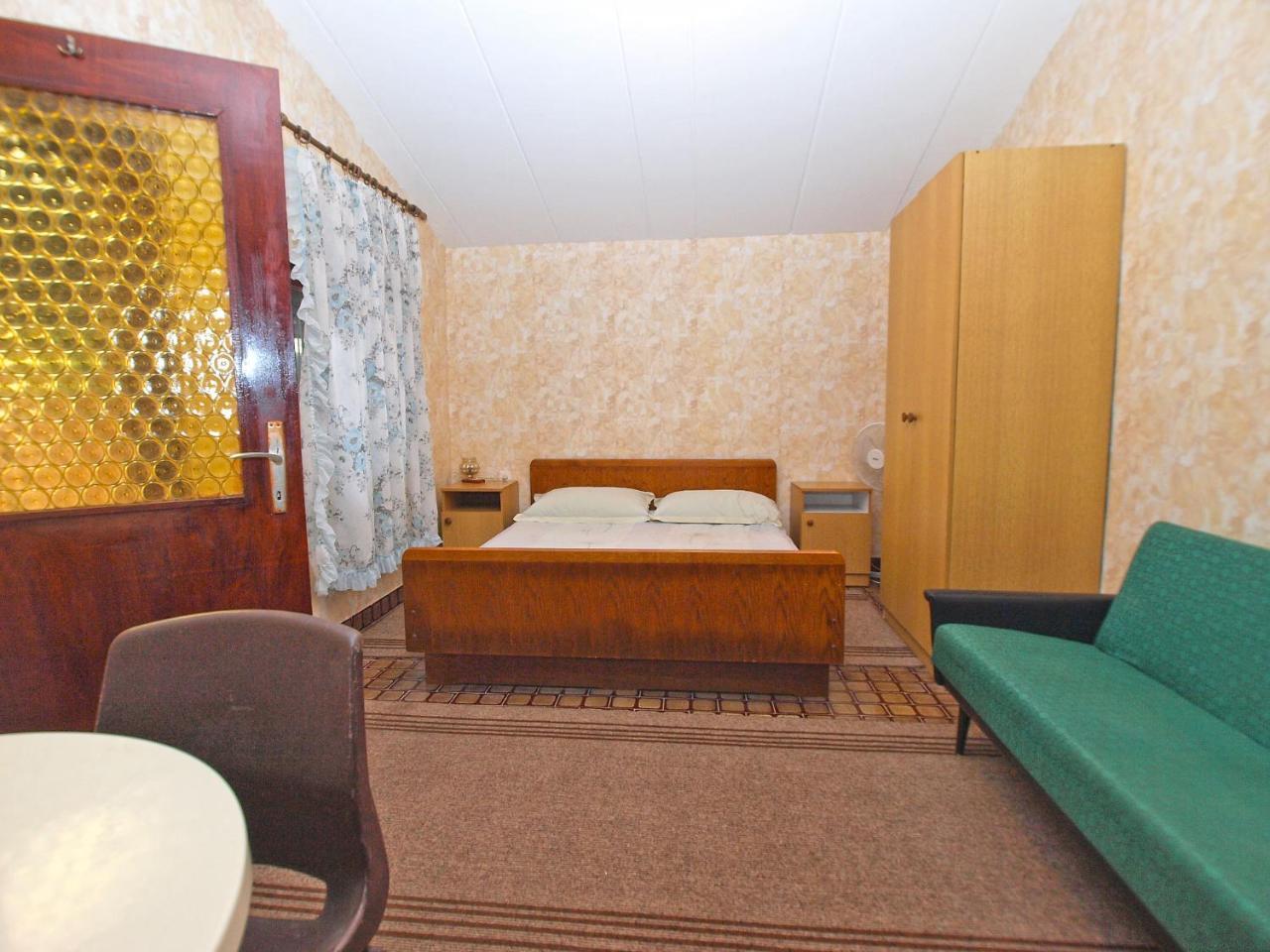 Rooms Antun 1238 Medulin Exterior foto