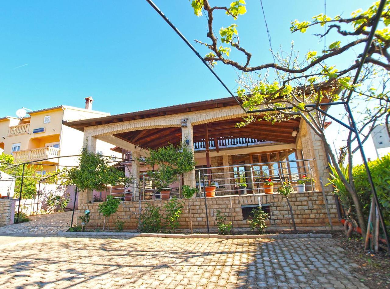 Rooms Antun 1238 Medulin Exterior foto
