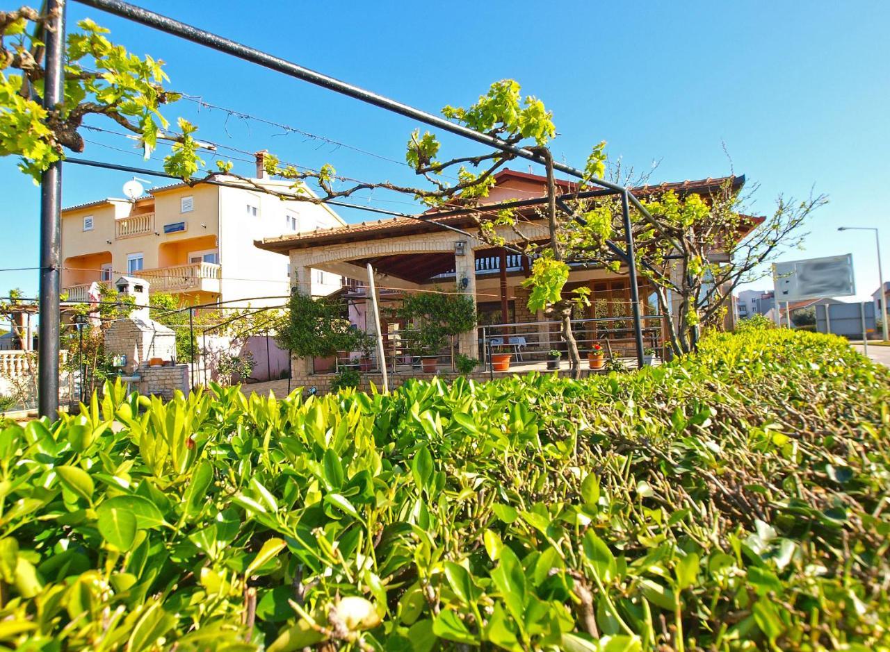 Rooms Antun 1238 Medulin Exterior foto